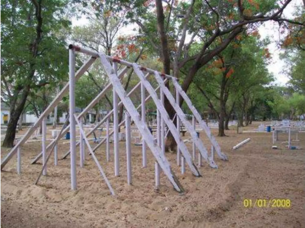Giant Slide obstacle